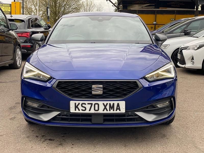 Used Seat Leon FR Sport 110 HP (80 kW) 2021 Blue Hatchback
