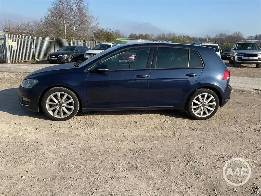 Used VW Golf VII GT 2014 Blue Hatchback