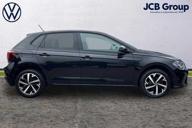 Used VW Polo Match 95 HP (69 kW) 2024 Black Hatchback