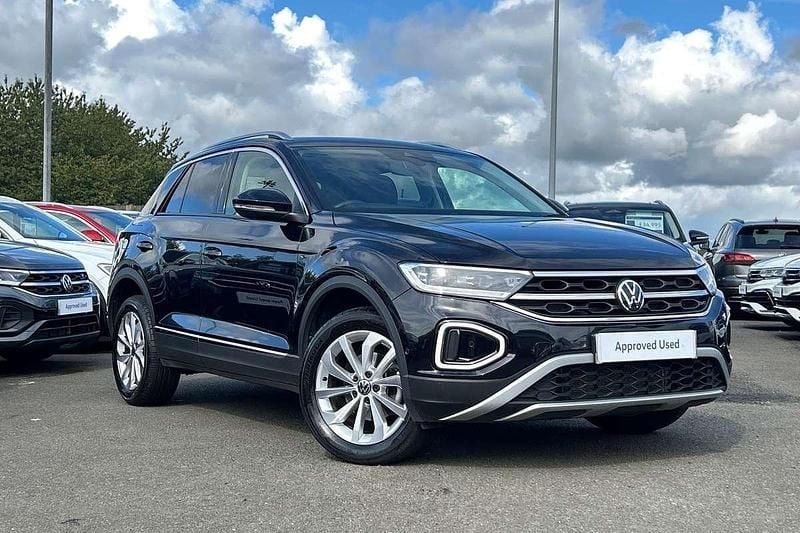 Black Used 2024 VW T-Roc Style SUV | £20,795 (Good price) - Image 1/4