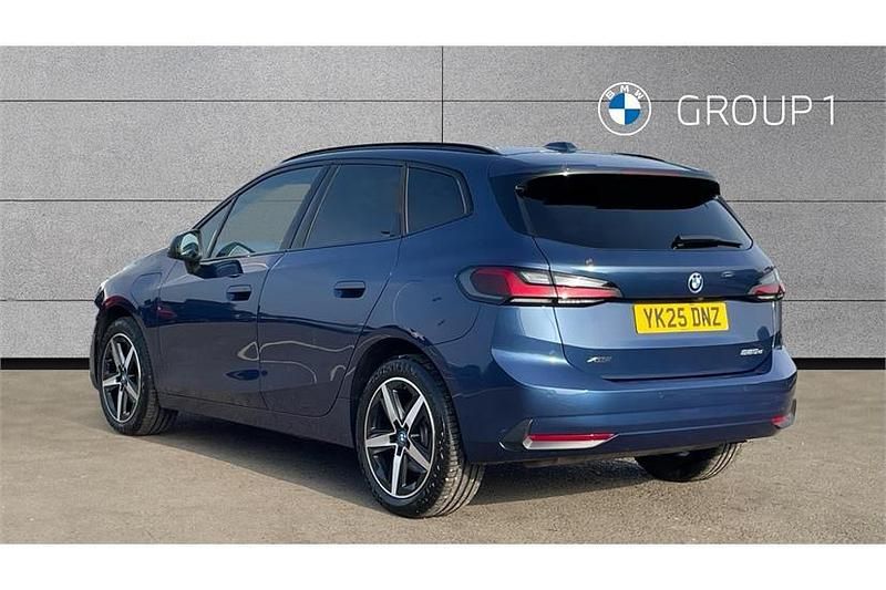 Used BMW 225 Luxury Line 245 HP (180 kW) 2025 Phytonic blue Estate