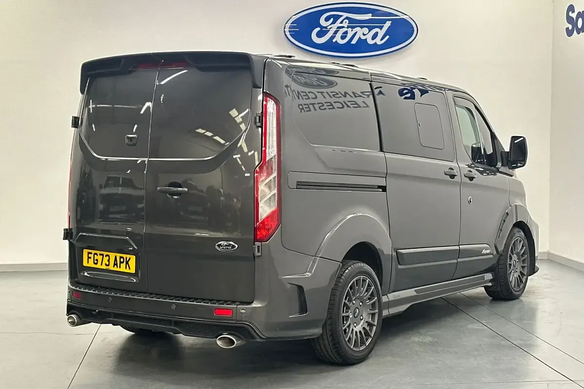 Used Ford Transit Custom Limited 170 HP (125 kW) 2023 Magnetic (metallic colour) Van