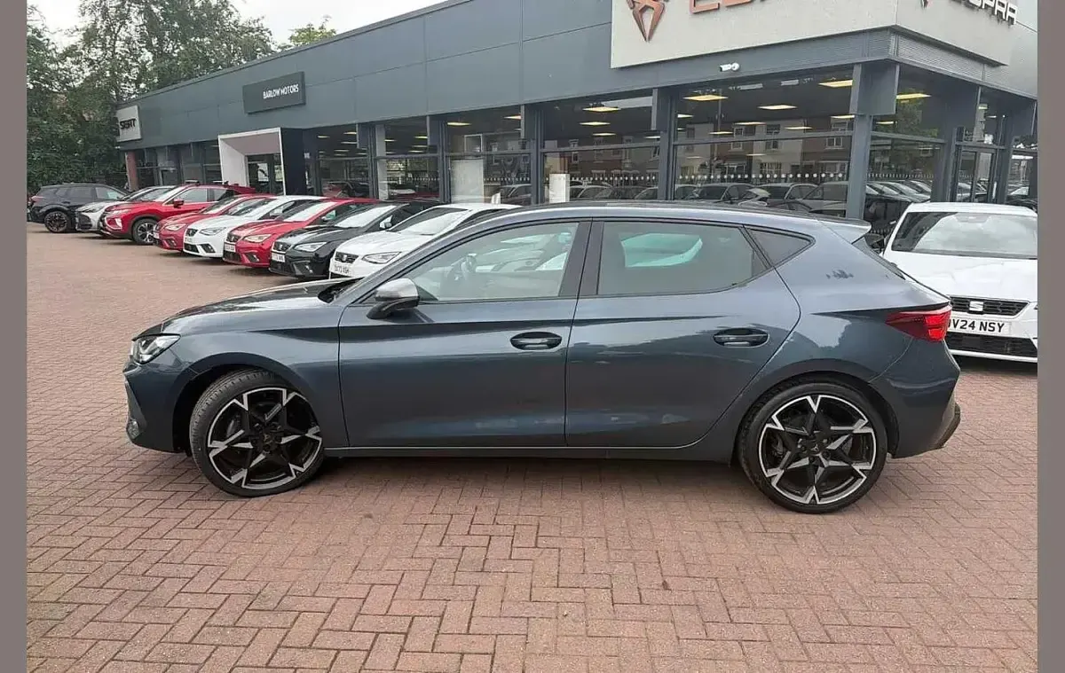 Used Cupra Leon 150 HP (110 kW) 2025 Grey Hatchback