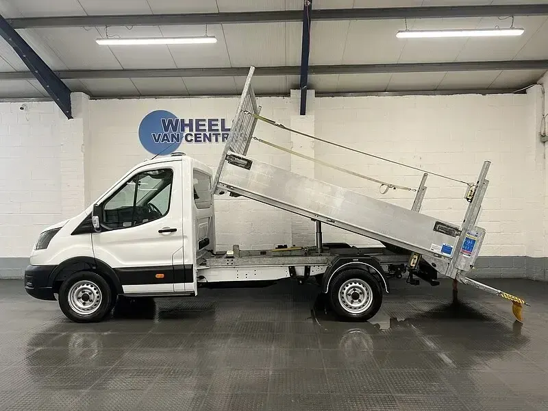 Used Ford Transit S 130 HP (95 kW) 2022 White Cabriolet