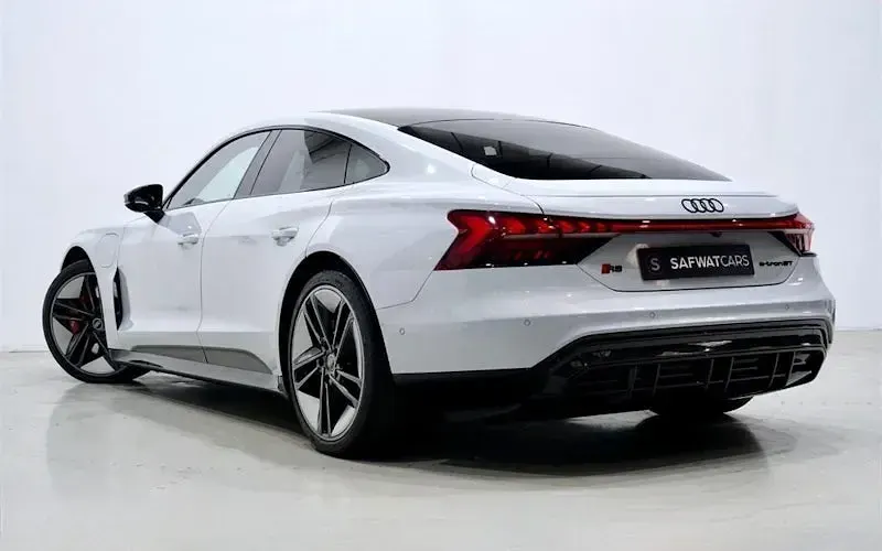 Used Audi RS e-tron GT Performance 475 kW (646 HP) 2024 Grey Sedan