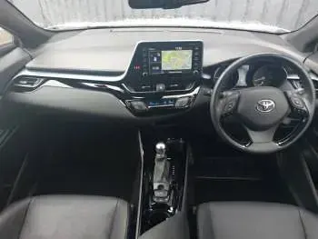 Used Toyota C-HR Design 122 HP (89 kW) 2020 White SUV