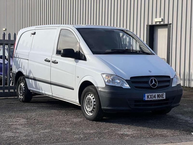 Begagnad Mercedes Vito 2014 Vit Van