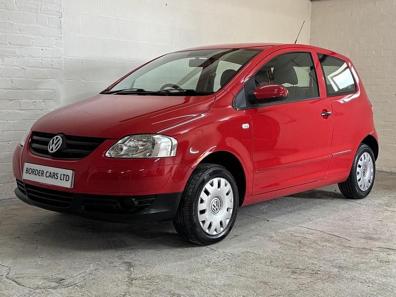 Used VW Fox 55 HP (40 kW) 2010 Red Hatchback