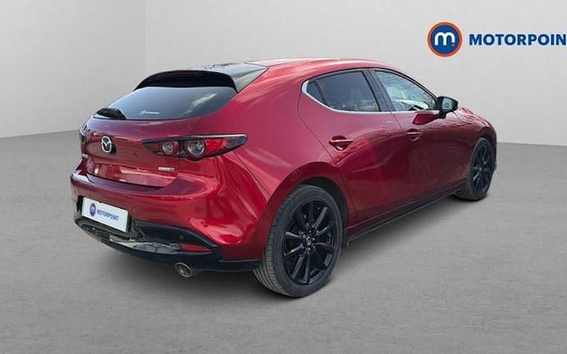 Used Mazda 3 Inclusive 179 HP (131 kW) 2021 Red Hatchback