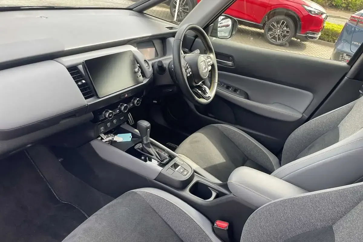 Used Honda Jazz Advance 122 HP (89 kW) 2024 Black Hatchback