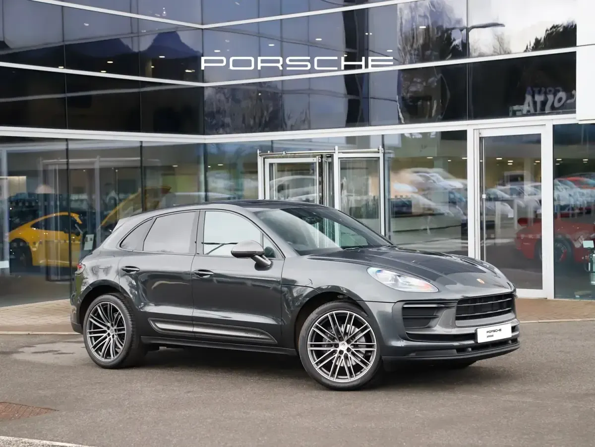 Usado Porsche Macan 265 HP (194 kW) 2024 Cinzento SUV
