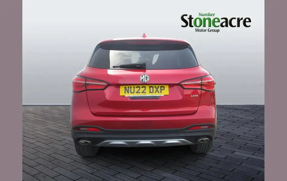Used MG HS Exclusive 162 HP (119 kW) 2022 Red SUV