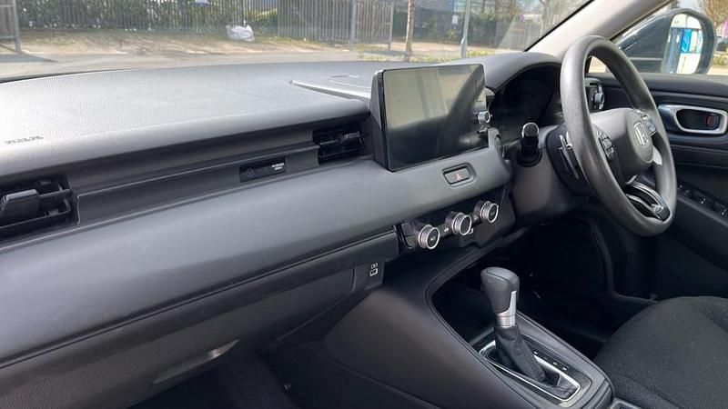 Second-hand Honda HR-V Elegance 131 CP (96 kW) 2022 Negru SUV
