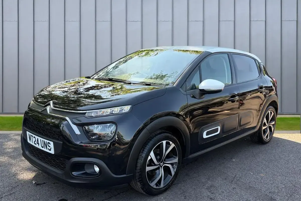 Used Citroën C3 PureTech 82 HP (60 kW) 2024 Black Hatchback