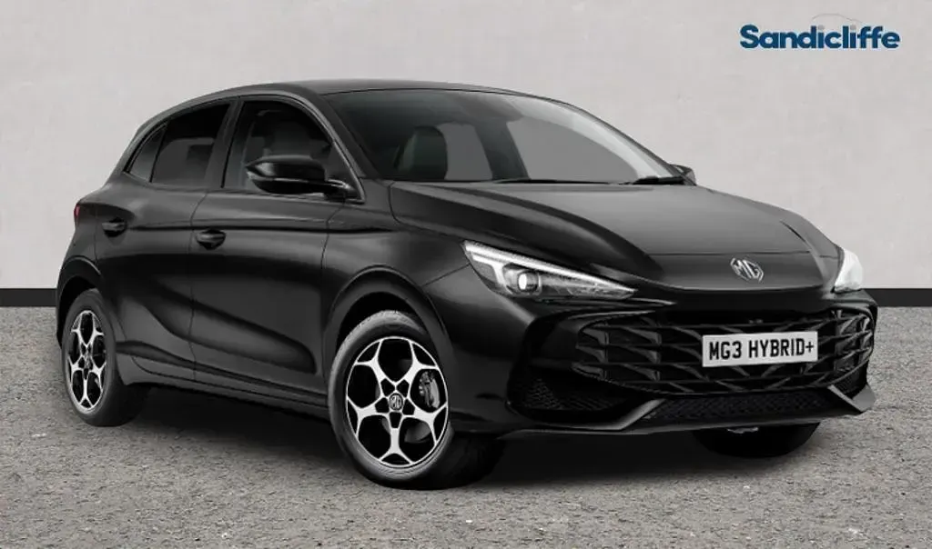 Used MG MG3 Trophy 194 HP (142 kW) 2024 Metallic  black pearl Hatchback