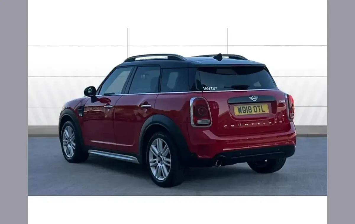 Used Mini Cooper Countryman 134 HP (98 kW) 2018 Red SUV