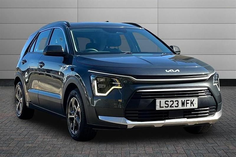 Used Kia Niro 139 HP (102 kW) 2023 Grey SUV