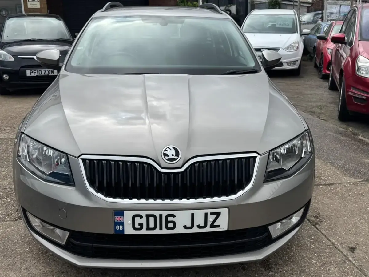 Używany Skoda Octavia SE 110 KM (80 kW) 2016 Beżowy Kombi