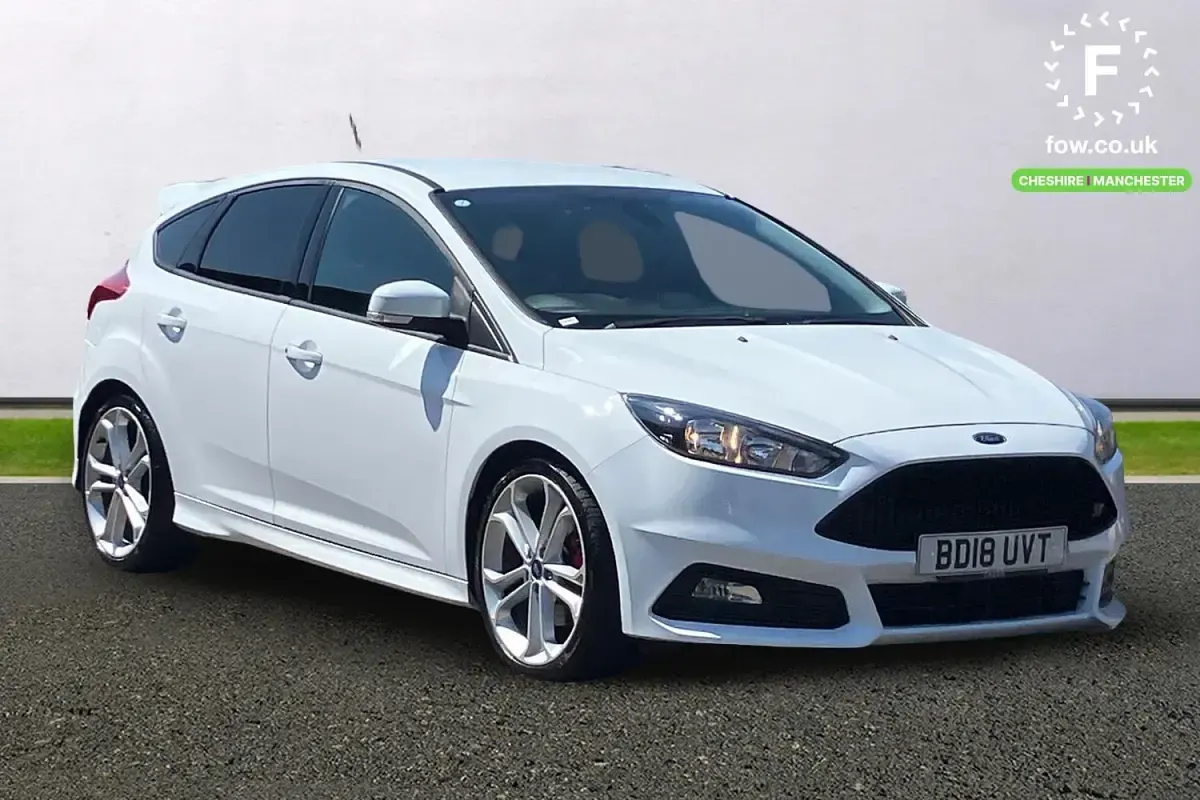 Used Ford Focus Style 250 HP (183 kW) 2017 Hatchback
