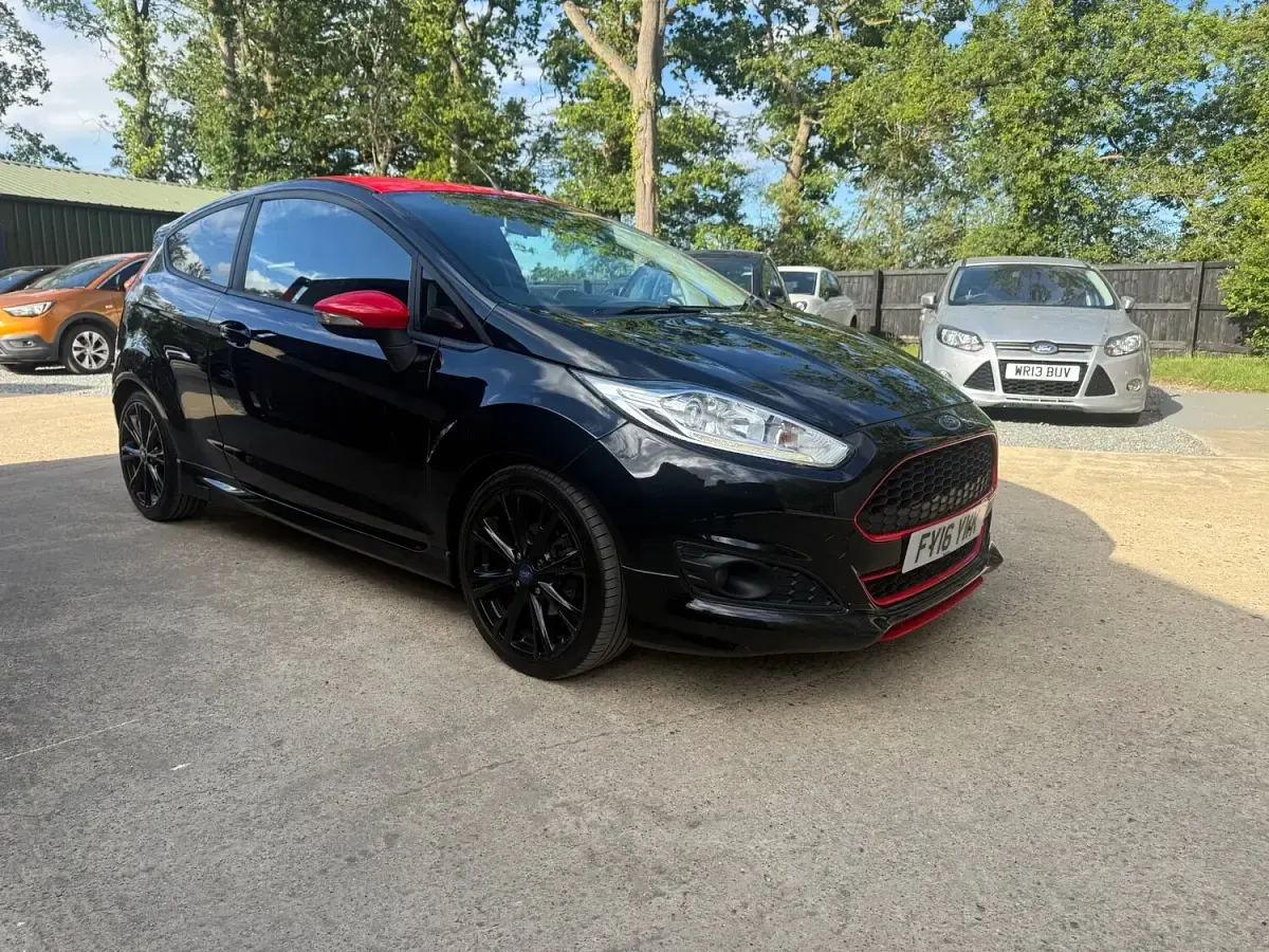 Used Ford Fiesta Zetec 2016 Black Hatchback