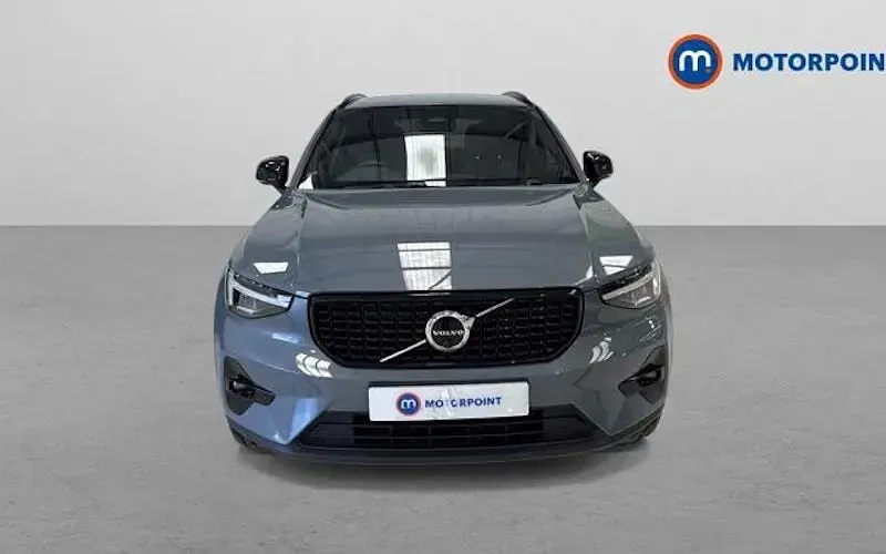 Used Volvo XC40 Plus 163 HP (119 kW) 2026 SUV