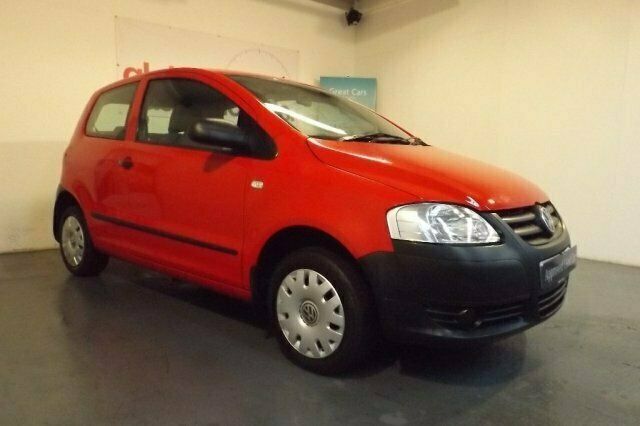 Begagnad VW Fox 2006 Halvkombi