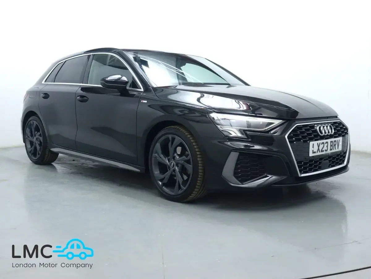 Begagnad Audi A3 Sportback S-Line 110 HK (80 kW) 2023 Halvkombi