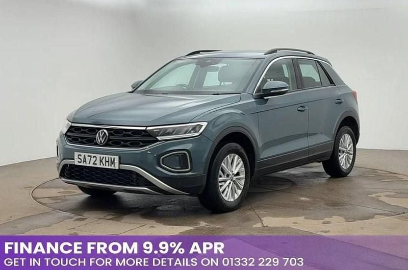 Blue Used 2022 VW T-Roc Life SUV | £18,285 (Good price) - Image 1/4