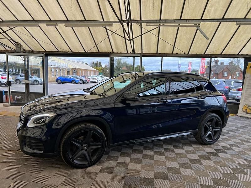 Used Mercedes GLA220 AMG Line Premium 2018 Blue SUV