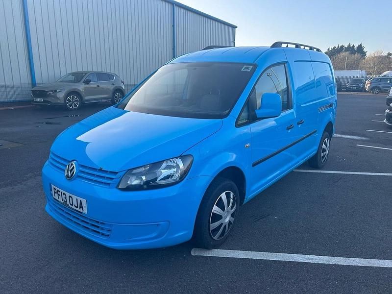 Blue Used 2013 VW Caddy Startline MPV | £3,495 (Good price) - Image 1/4