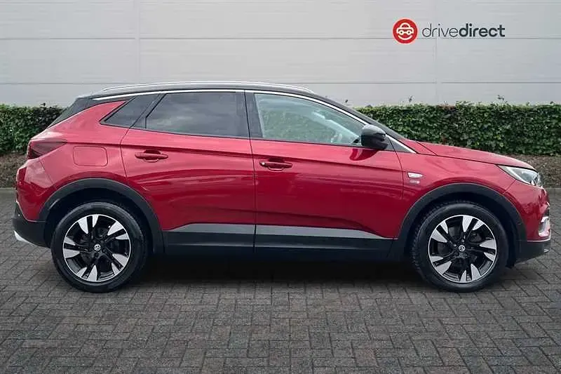 Used Vauxhall Grandland X Edition 130 HP (95 kW) 2021 Red SUV