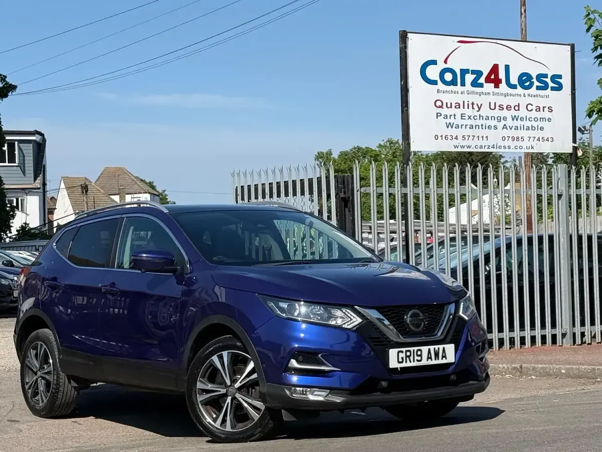 Used Nissan Qashqai N-Connecta 115 HP (84 kW) 2019 Blue SUV