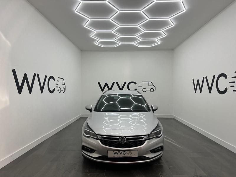 Second-hand Vauxhall Astra Design Edition 110 CP (80 kW) 2019 Argintiu Break