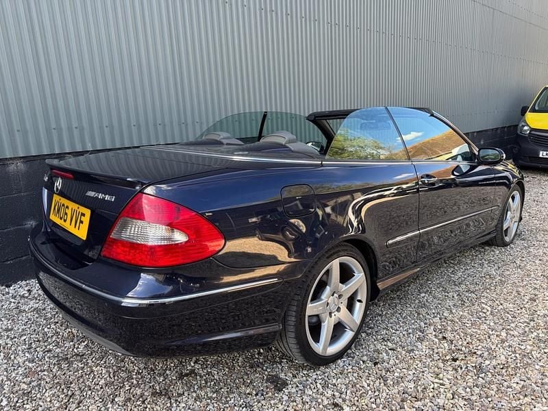 Used Mercedes CLK280 231 HP (169 kW) 2006 Blue Cabriolet