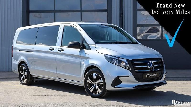 Used Mercedes Vito 136 HP (100 kW) 1969 Hightech silver metallic Van