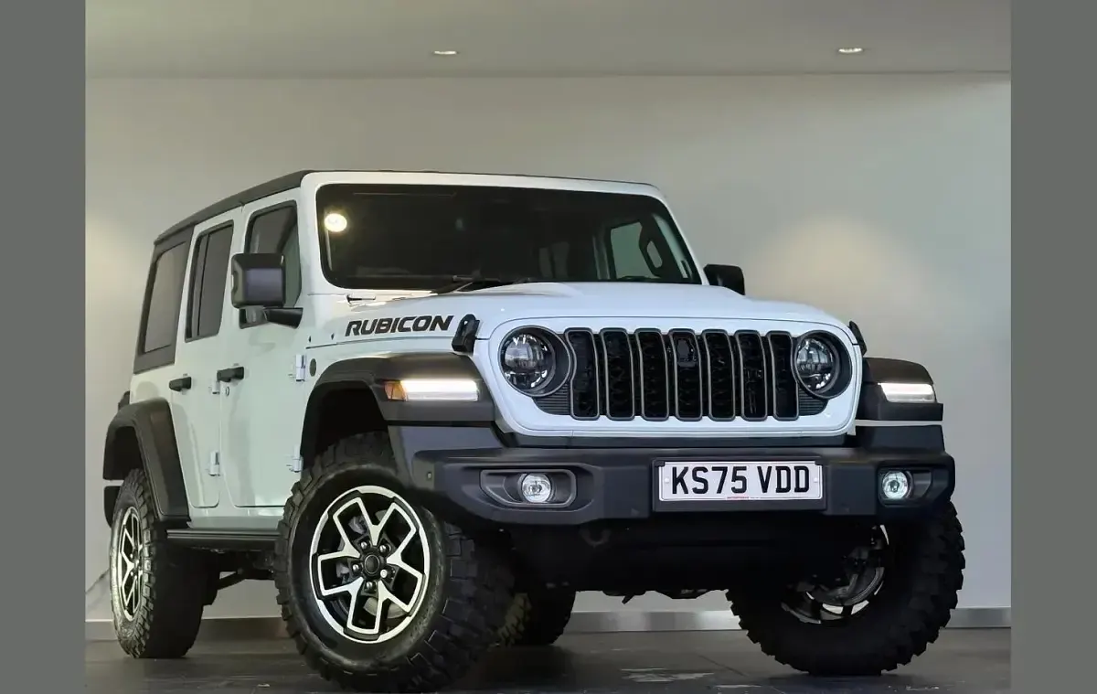 Ny Jeep Wrangler Rubicon 267 HK (196 kW) 2025 Vit SUV