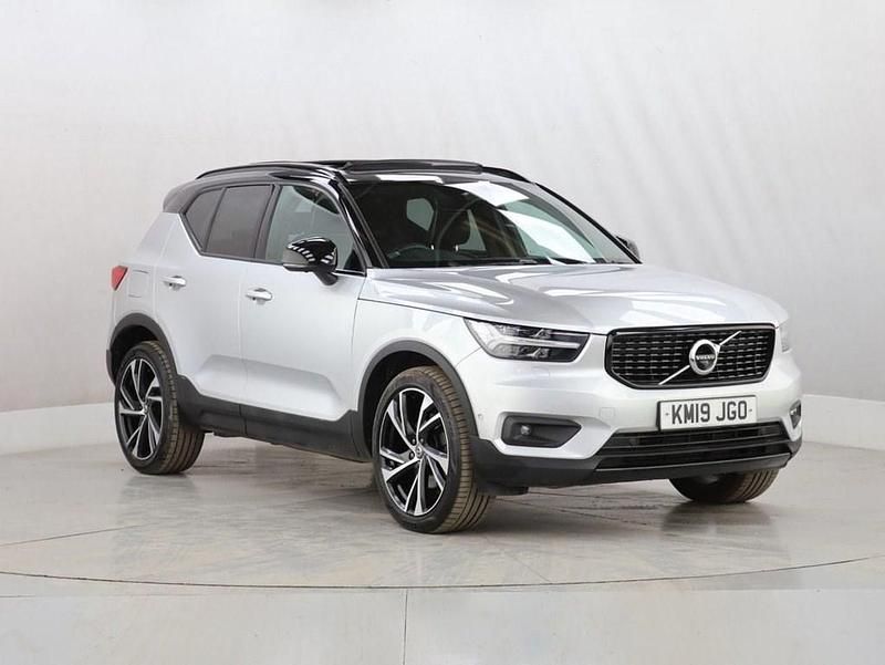 Used Volvo XC40 R-Design Pro 190 HP (139 kW) 2019 Silver SUV