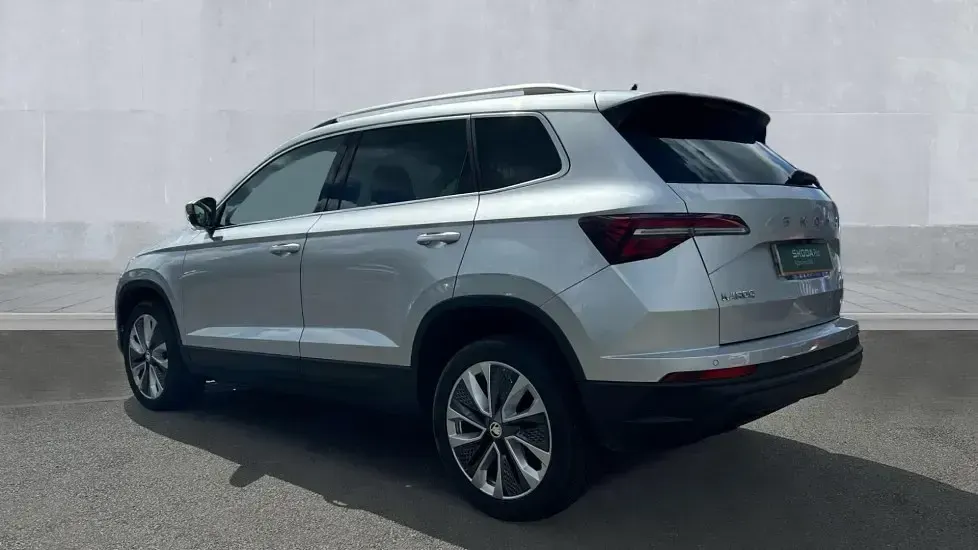Used Skoda Karoq SE L 150 HP (110 kW) 2024 Brilliant silver metallic SUV