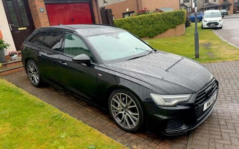 Used 2021 Audi A6 Black Edition Estate | £23,400 (Fair price) - Image 1/4