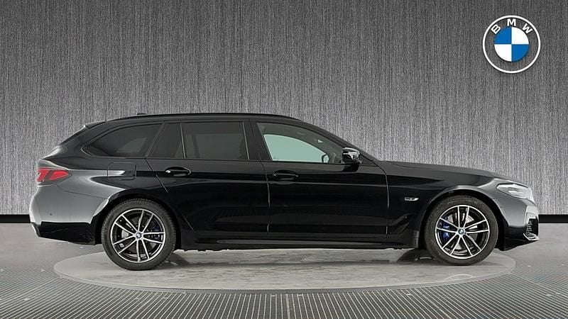 Used BMW 530e M Sport 288 HP (211 kW) 2023 Black Estate