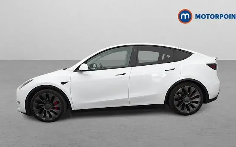 Used Tesla Model Y Performance 392 kW (534 HP) 2023 White SUV