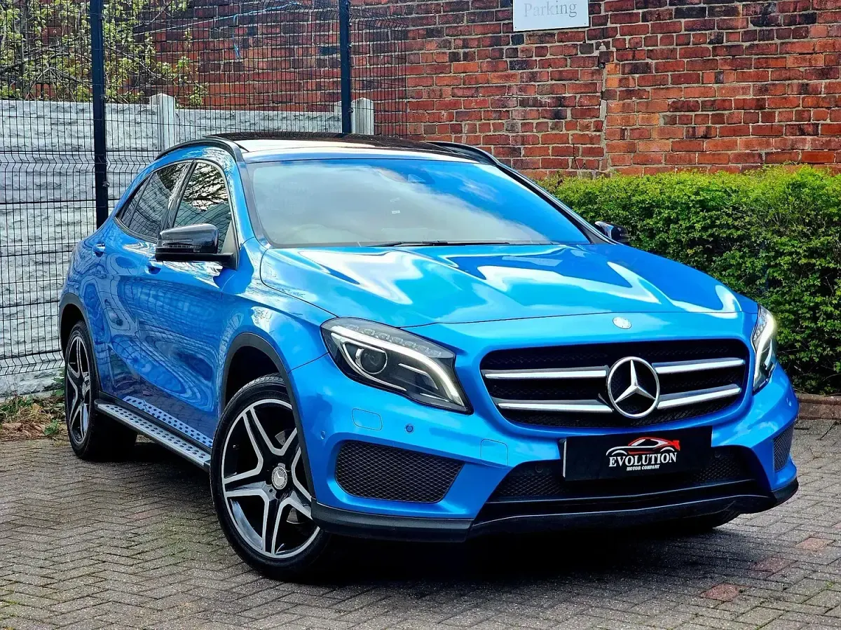 Used Mercedes GLA220 AMG line 2015 Blue SUV