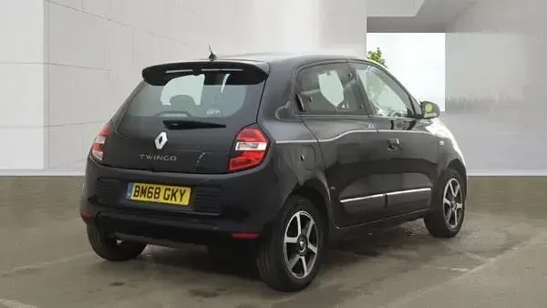 Used Renault Twingo Iconic 90 HP (66 kW) 2019 Black Hatchback