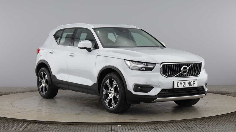 Used 2021 Volvo XC40 Inscription SUV | £21,490 (Fair price) - Image 1/4