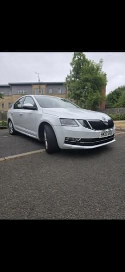Used Skoda Octavia SE L 150 HP (110 kW) 2017 White Hatchback