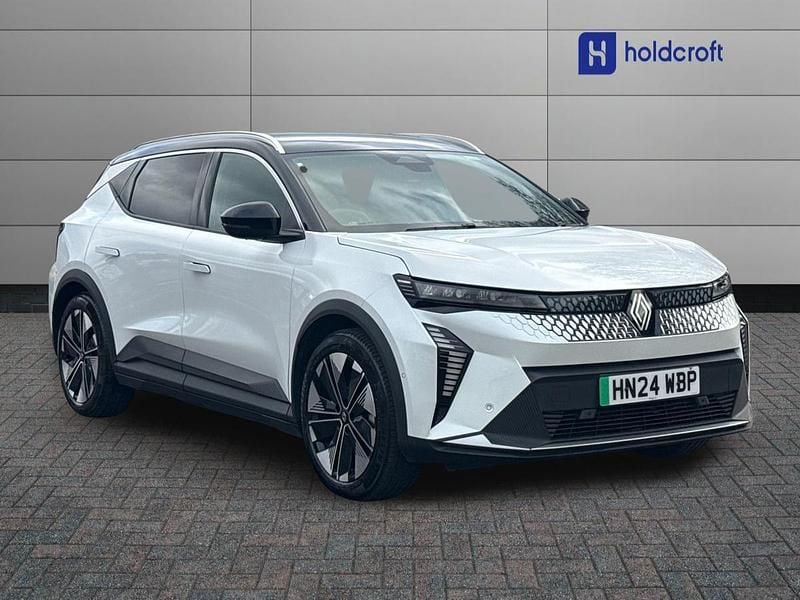 Used Renault Scenic E-Tech 159 kW (217 HP) 2024 White/black  SUV