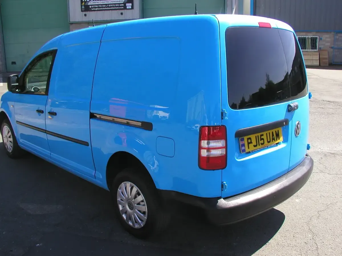 Used VW Caddy Startline 102 HP (75 kW) 2015 Blue MPV
