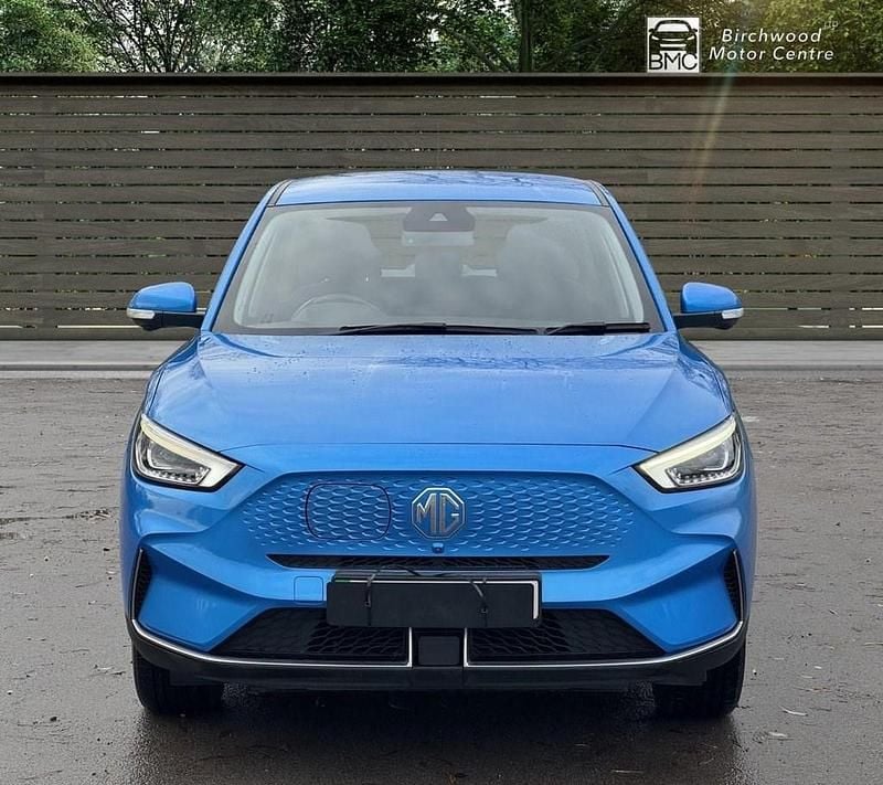Used MG ZS SE 114 kW (156 HP) 2022 Blue Hatchback
