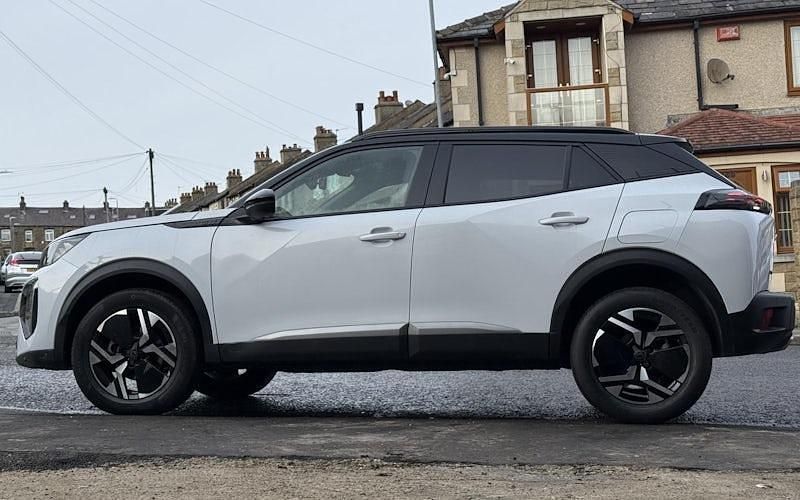 Used Peugeot 2008 GTi 131 HP (96 kW) 2023 White SUV