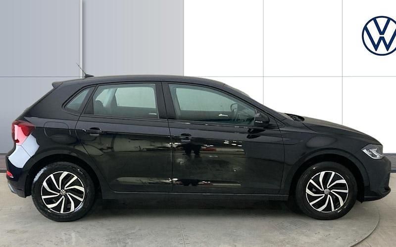 Used VW Polo Life 95 HP (69 kW) 2025 Hatchback